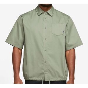 Men's Nike Club Short Sleeve Button Up Shirt Green Size Large